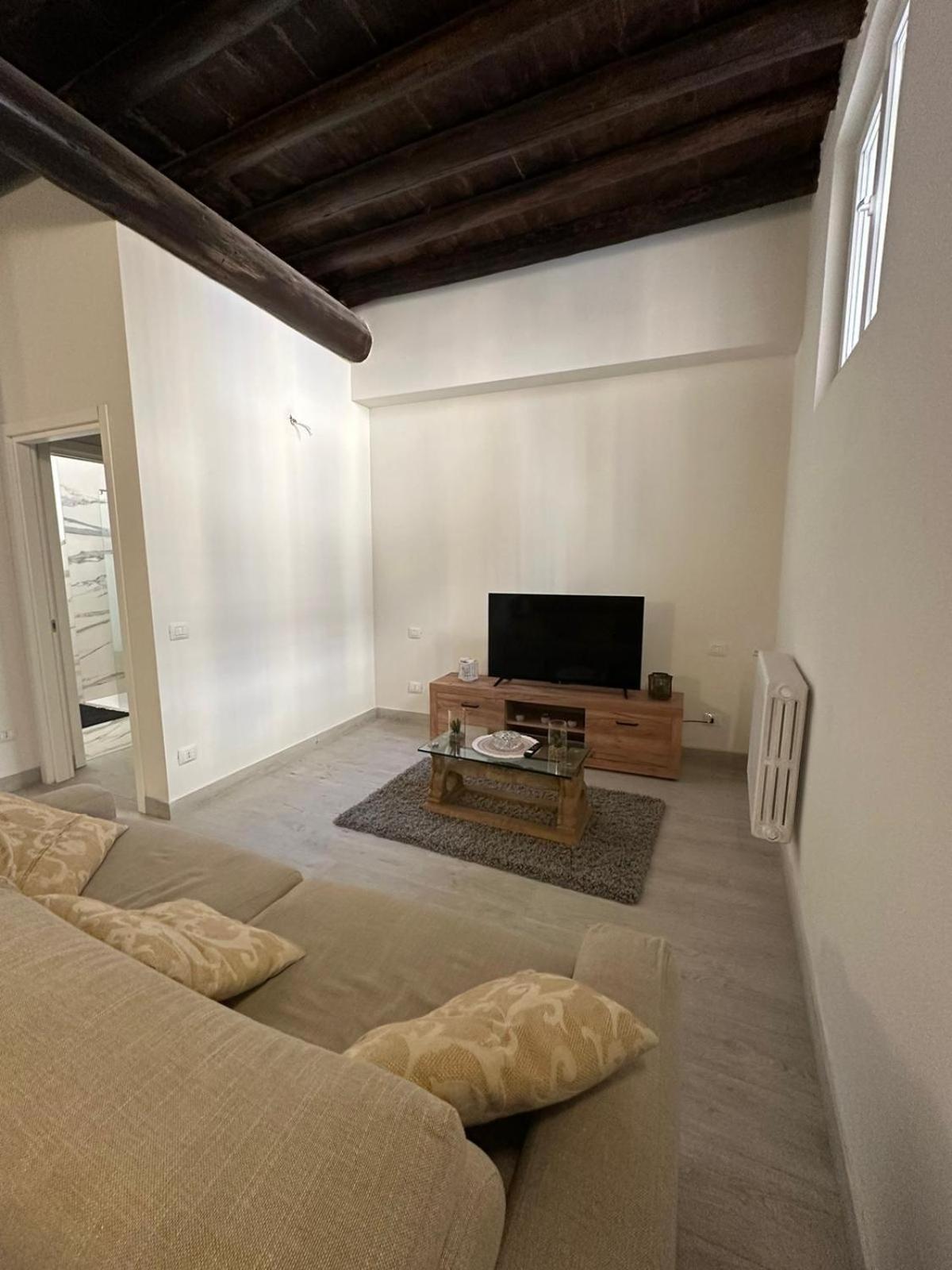 Al Campanile Apartment Verona Luaran gambar