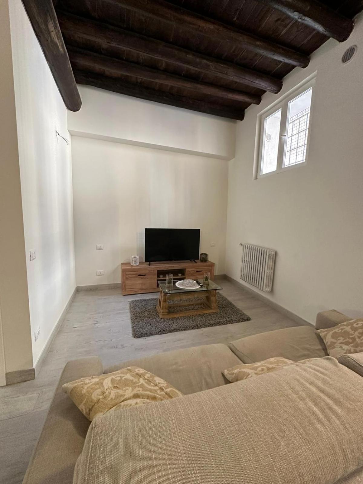 Al Campanile Apartment Verona Luaran gambar