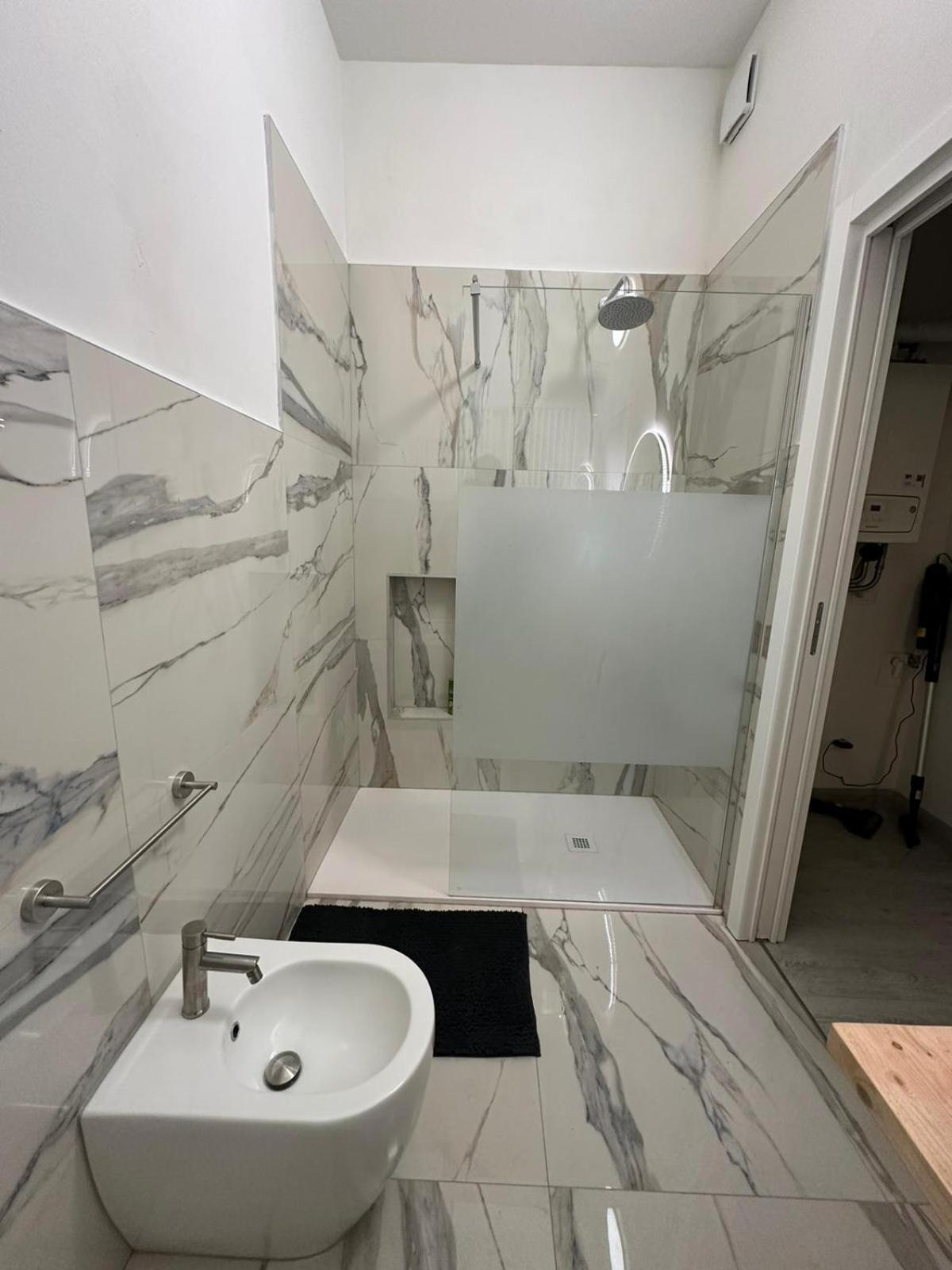 Al Campanile Apartment Verona Luaran gambar