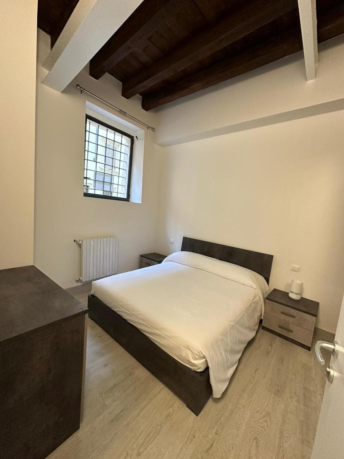 Al Campanile Apartment Verona Luaran gambar